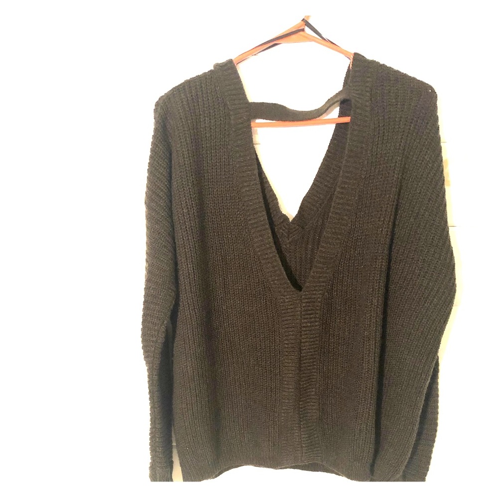 V-back Sweater